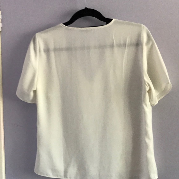 White Dynamite blouse - Picture 2 of 2